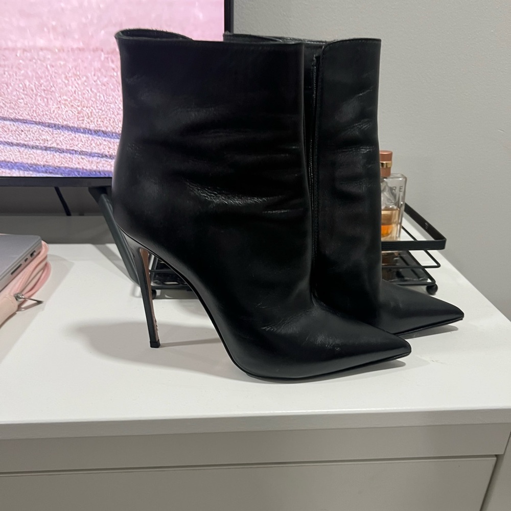 Le Silla black boots